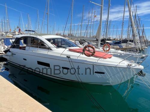 Sealine S450 specificaties